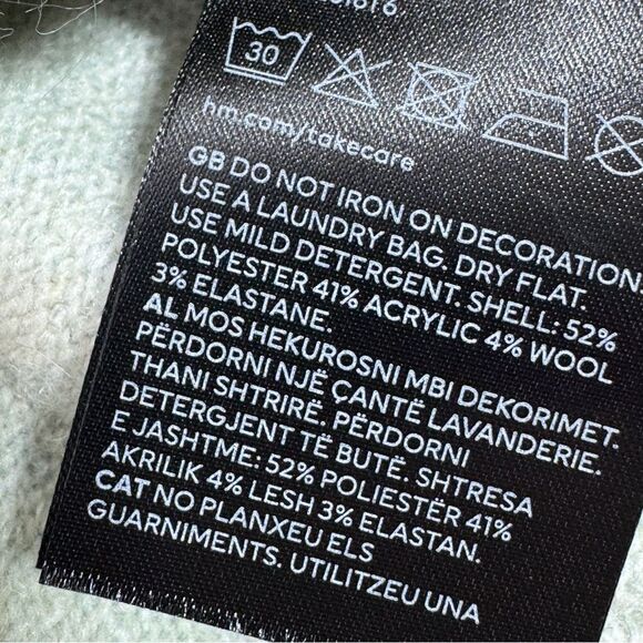 H&M Faux Pearl Beaded Neck Crop Sweater Mint Green Medium Long Sleeve - Picture 11 of 13